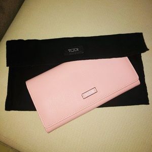 Tumi Wallet